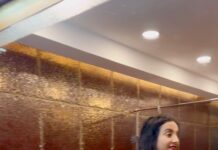 Sanjjanaa Instagram - Hi friends, here I am sharing all my secret make up hacks with you that I have learnt over 16 years in my career from various famous national & international make-up artists across the globe .. You must watch this blog if you really want to learn how you can do your own make up and be independent and look super beautiful and confident in your own skin … Also, don’t forget to subscribe to my Hindi YouTube channel , this is my second YouTube channel that we are building and it’s a baby trying to find its own way to success slowly, but surely ❤️. #sanjjanaa #sanjanagalrani #alarikpasha #sanjana #sanjjanaagalrani #huggies #pampers #indianactress #princealarik #indianmom #indiankids #indiankidswear #actressmomhustle