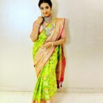 Sanjjanaa Instagram - Beautiful blouse & my look is curated by @vibbhinna ❤️ Real diamond Jewellry by @srikrishnadiamondsandjewellery .. South Indian sarees are known for their vibrant colors, rich fabrics, and intricate designs. There are several types of South Indian sarees that hold special significance in the region's traditions. Let me share some of the popular ones with you… Like Kanjeevaram Saree This saree from Tamil Nadu is renowned for its pure silk fabric and intricate motifs, often inspired by temples and nature. Kanjeevaram sarees are considered highly luxurious and are traditionally worn on special occasions like weddings. South Indian sarees, regardless of their specific type, are often worn with traditional jewelry like temple jewelry, adding to the overall elegance and authenticity of the outfit. The rich heritage and cultural significance associated with South Indian sarees make them truly unique and beloved by people across the globe. Kasavu Saree .. Kasavu sarees, also known as Kerala sarees, are made from handwoven cotton fabric with a golden border known as kasavu. These sarees are typically off-white or cream in color and are associated with the beautiful culture and traditions of Kerala. This one I’m flaunting is a Gadwal Saree … Originating from Telangana, Gadwal sarees are known for their unique integration of cotton and silk fabrics. They feature large-sized motifs and a contrasting pallu that adds to their distinct charm. Pochampally Saree … Pochampally sarees, from the Telangana region, are crafted with an intricate tie-and-dye technique called "ikat." These sarees come in a variety of colors and designs and are highly valued for their meticulous craftsmanship. I completely believe that saree on our Indian woman is by far an excellent & the most beautiful Elegant option . Karnataka, Bangalore