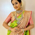 Sanjjanaa Instagram - Beautiful blouse & my look is curated by @vibbhinna ❤️ Real diamond Jewellry by @srikrishnadiamondsandjewellery .. South Indian sarees are known for their vibrant colors, rich fabrics, and intricate designs. There are several types of South Indian sarees that hold special significance in the region's traditions. Let me share some of the popular ones with you… Like Kanjeevaram Saree This saree from Tamil Nadu is renowned for its pure silk fabric and intricate motifs, often inspired by temples and nature. Kanjeevaram sarees are considered highly luxurious and are traditionally worn on special occasions like weddings. South Indian sarees, regardless of their specific type, are often worn with traditional jewelry like temple jewelry, adding to the overall elegance and authenticity of the outfit. The rich heritage and cultural significance associated with South Indian sarees make them truly unique and beloved by people across the globe. Kasavu Saree .. Kasavu sarees, also known as Kerala sarees, are made from handwoven cotton fabric with a golden border known as kasavu. These sarees are typically off-white or cream in color and are associated with the beautiful culture and traditions of Kerala. This one I’m flaunting is a Gadwal Saree … Originating from Telangana, Gadwal sarees are known for their unique integration of cotton and silk fabrics. They feature large-sized motifs and a contrasting pallu that adds to their distinct charm. Pochampally Saree … Pochampally sarees, from the Telangana region, are crafted with an intricate tie-and-dye technique called "ikat." These sarees come in a variety of colors and designs and are highly valued for their meticulous craftsmanship. I completely believe that saree on our Indian woman is by far an excellent & the most beautiful Elegant option . Karnataka, Bangalore