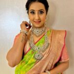 Sanjjanaa Instagram - Beautiful blouse & my look is curated by @vibbhinna ❤️ Real diamond Jewellry by @srikrishnadiamondsandjewellery .. South Indian sarees are known for their vibrant colors, rich fabrics, and intricate designs. There are several types of South Indian sarees that hold special significance in the region's traditions. Let me share some of the popular ones with you… Like Kanjeevaram Saree This saree from Tamil Nadu is renowned for its pure silk fabric and intricate motifs, often inspired by temples and nature. Kanjeevaram sarees are considered highly luxurious and are traditionally worn on special occasions like weddings. South Indian sarees, regardless of their specific type, are often worn with traditional jewelry like temple jewelry, adding to the overall elegance and authenticity of the outfit. The rich heritage and cultural significance associated with South Indian sarees make them truly unique and beloved by people across the globe. Kasavu Saree .. Kasavu sarees, also known as Kerala sarees, are made from handwoven cotton fabric with a golden border known as kasavu. These sarees are typically off-white or cream in color and are associated with the beautiful culture and traditions of Kerala. This one I’m flaunting is a Gadwal Saree … Originating from Telangana, Gadwal sarees are known for their unique integration of cotton and silk fabrics. They feature large-sized motifs and a contrasting pallu that adds to their distinct charm. Pochampally Saree … Pochampally sarees, from the Telangana region, are crafted with an intricate tie-and-dye technique called "ikat." These sarees come in a variety of colors and designs and are highly valued for their meticulous craftsmanship. I completely believe that saree on our Indian woman is by far an excellent & the most beautiful Elegant option . Karnataka, Bangalore