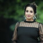 Sanjjanaa Instagram - Nothing can beat a black dress . Do you agree with me? Costume @riddhi_99design @official_dermacol_india products . @glamup_by_bhavithagowda make up artist , @sachinnanjegowda.official 📸 Karnataka, Bangalore