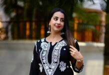 Sanjjanaa Instagram - As feminine and beautiful as this simple dresses Lucknowi dresses are from @ruslaansiddiqui , it’s as comfortable as that … Skin care partner @official_dermacol_india , 💄 @ss_makeover_by_suha , @jewelerybysusmitha . 📷 @iamsaadkhan Karnataka, Bangalore