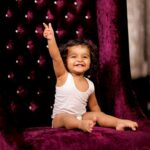 Sanjjanaa Instagram - So adorable 😍😍😍😍 thanx Santosh uncle @concepts_equinoxe , @equinoxestillmediaa for clicking some of the best pictures of my childhood , thanx mom @sanjjanaagalrani to be my best cheerleader leader , @tinyhugs_blr to stylus and make us look so cool . Karnataka, Bangalore