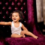 Sanjjanaa Instagram - So adorable 😍😍😍😍 thanx Santosh uncle @concepts_equinoxe , @equinoxestillmediaa for clicking some of the best pictures of my childhood , thanx mom @sanjjanaagalrani to be my best cheerleader leader , @tinyhugs_blr to stylus and make us look so cool . Karnataka, Bangalore