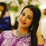 Sanjjanaa Instagram - So I happened to attend the wedding of my Lawyer’s daughter Mr . Patapat prakash , and I happened to stay in a resort which was so beautiful close to nature … hustling in between the resort and the wedding. It was a quick 18 hour trip … here are the glimpses of my stay. For me, fashion is all about comfort , I flaunted this simple yet classic #chikankari dress from @ruslaansiddiqui , sometimes opting for artificial jewellery is just so perfect when you don’t want to take responsibility of carrying expensive jewellery … these days I’m completely in love with @jewelerybysusmitha , you must check out her adorable collection . 📷 by @sanjaytanesh team @pacific_entertainment1 📷 Karnataka, Bangalore