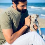 Santhosh Prathap Instagram - “Find your Rhythm, Sync with it, Like your heartbeat and breath.. Dance to it till it lasts…” Song #kangalirandal Movie #subramaniyapuram Music @james_vasanthan Singers #bellyraj #deepamariam Lyrics @kavignarthamarai #grateful #gratitude #love #life #oneness #peace