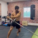 Santhosh Prathap Instagram - “Become what you want.. Stay grounded and share your wisdom..” @creed_chennai 🏋🏻‍♂️ #love #life #oneness #gratitude #grateful #peace