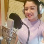 Sapna Vyas Instagram - Dubbing Diaries #20Hours #GujaratiMovie #DoWatch Location: @studiomusica_