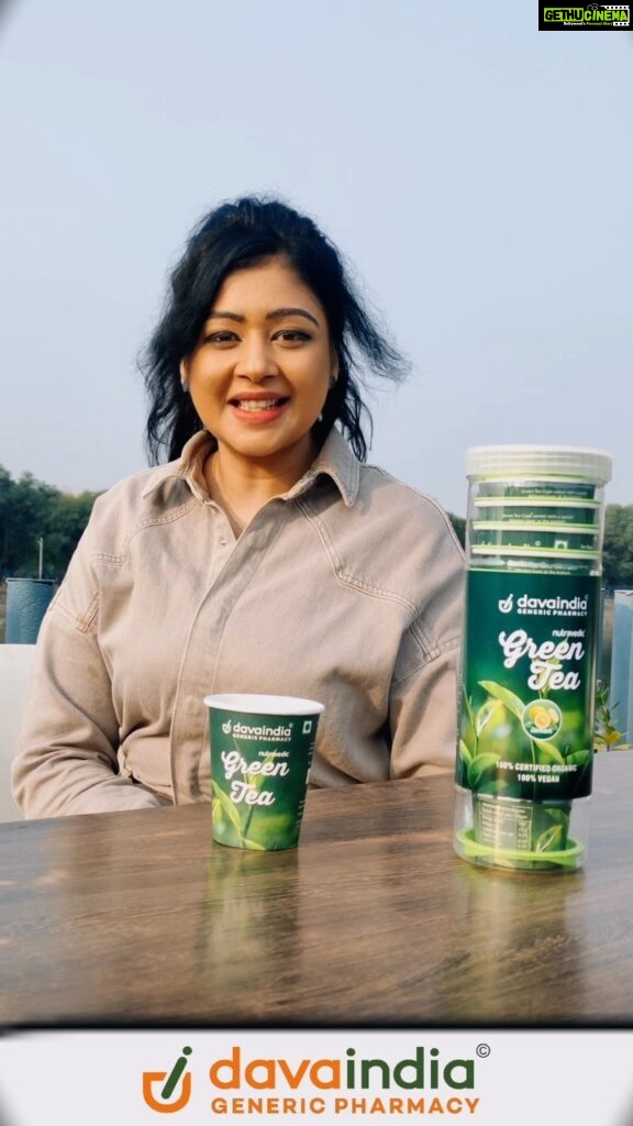 Sapna Vyas Instagram - As the nation celebrates World Tea Day, Davaindia proudly presents an exciting range of Green Tea that is sure to take all tea lovers by surprise. Check out our green tea available in Kahwa, Lemon, Ginger, Mint and Basil-Tulsi. which are refreshing and absolutely healthy! Make a healthy lifestyle choice by drinking Davaindia’s green tea on this World Tea Day. To buy online visit our nearest davaindia store or visit www.davainidaonline.com #davaindiagenericpharmacy #davaindia #TeaDay #InternationalTeaDay