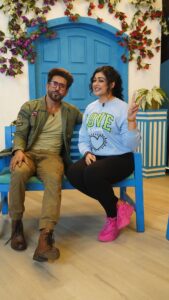 Sapna Vyas Instagram - Curious about what @vishaalkotian and I talked about on the chat show ‘Baaton Baaton Mein with Sapna Vyas’? 🤔 Watch this sneak peek here and head over to YouTube.com/CoachSapna for the full episode! 🎙️📺 Click the link in bio #BBMwithSapnaVyas #VishalKotian #YouTubeExclusive #BaatonBaatonMeinwithSapnaVyas