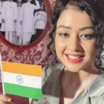 Sapna Vyas Instagram – I am proud to be an Indian because it is my identity. Our culture, traditions and family values are exemplary for the world.

Jai Hind 🇮🇳

#75for75 #dilsedesi #azadikaamritmahotsav #meinbharathu #harghartiranga