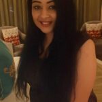 Sapna Vyas Instagram - DM this to someone who needs the reminder ❤️ Type “Yes” to affirm and let the power of positivity work magic in your life. Location: @theleelagandhinagar The Leela Gandhinagar