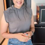 Sapna Vyas Instagram - DM this to someone who needs the reminder ❤️ Type “Yes” to affirm and let the power of positivity work magic in your life. Location: @theleelagandhinagar