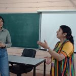 Sapna Vyas Instagram – A sneak peak of my lecture at S. K. Patel institute of Management & Computer Studies. Had a wonderful interactive session with the fresh bunch of MBA students. 

Love Teaching 💕💗

Thank you @profbhavin @parnikajha 🙏🏻☺️ SK Patel Institute Of Management and Computer Studies