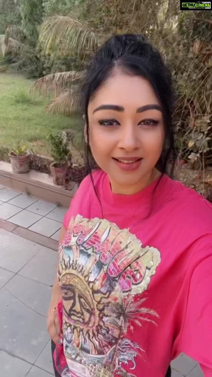 Sapna Vyas Instagram - इस आदत की वजह से भी बढ़ सकता है आपका वजन 💪🏼 Your weight might also be increasing because of this habit. Share if you found it useful & Save to watch later ❤️ #FitnesswithCoachSapna #AskCoachSapna #FitnessTips #Hinglish #HealthTips #selfcare
