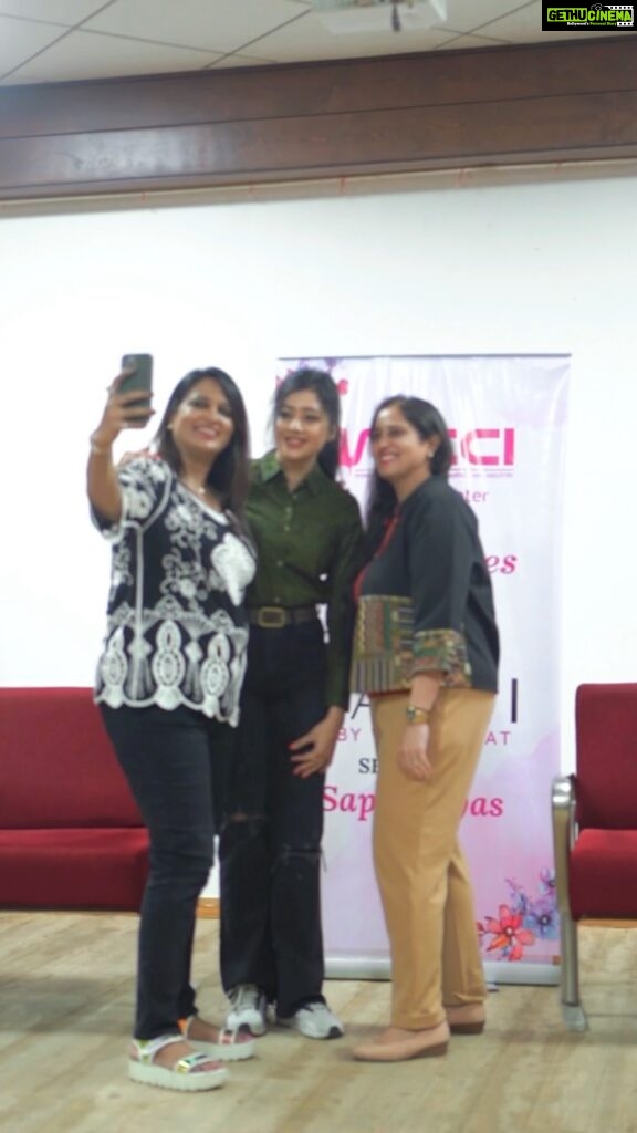 Sapna Vyas Instagram - With some super women 🌟