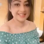 Sapna Vyas Instagram - अगर आपको ज्यादा पसीना आता है तो क्या आप ज्यादा फैट बर्न करते हैं? 💪🏼 If you sweat a lot, do you burn more fat? #Fitnesswithcoachsapna #AskCoachSapna