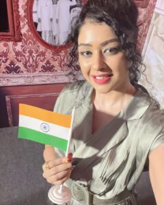 Sapna Vyas Instagram - Humbled to be recognised as a Cultural Brand Ambassador of India on the 75th year celebration of our independence. Thank you @ministryofculturegoi @amritmahotsav

#75for75 #HarGharTiranga #AmrtiMahotsav #DilseDesi #MeinBharatHu