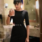 Sapna Vyas Instagram - i, i(na), iPhone