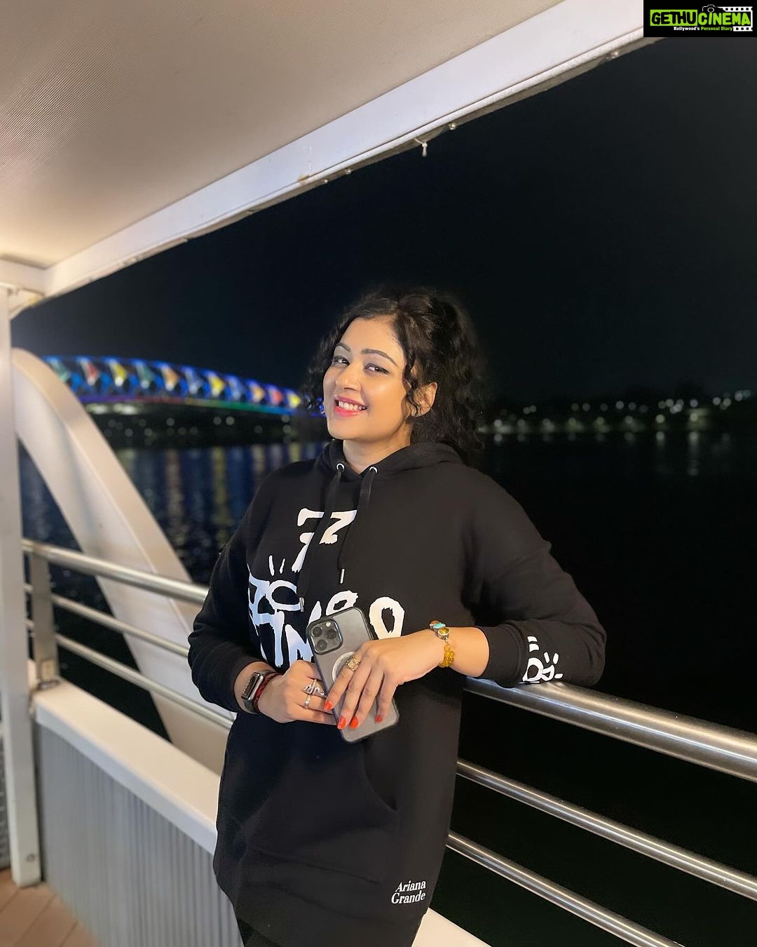 Sapna Vyas Instagram - @aksharcruise, you guys totally nailed the hosting! Thanks a bunch!
