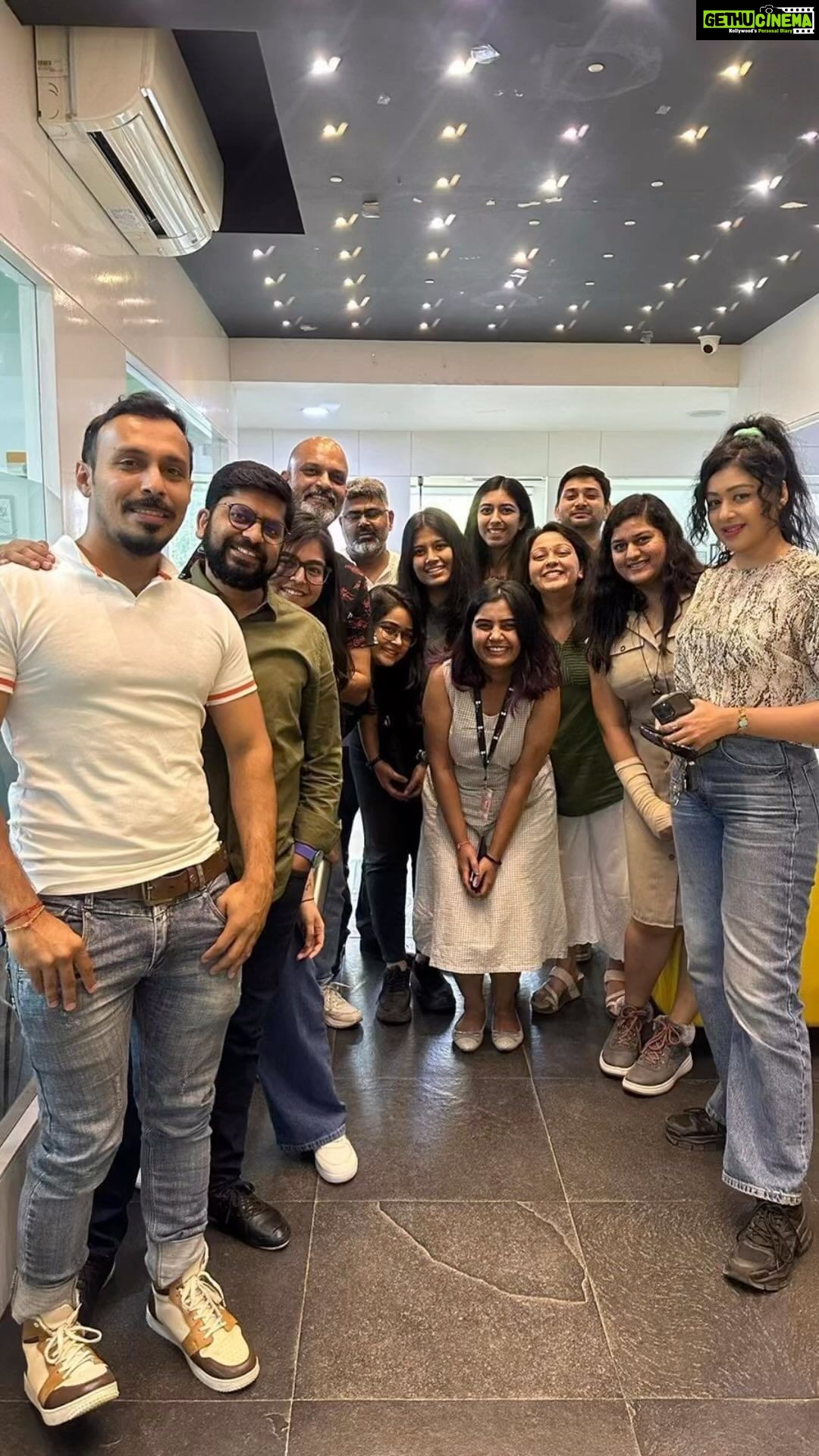 Sapna Vyas Instagram - Had a fab time taking a session about Mental Health, Motivation & Fitness for team @ddbmudragroup Ahmedabad. I have done internship at the same place during my MBA days. Needless to say… embraced nostalgia. @Nikhilshah14 @Shailja_94 @Shreyshah24 @_dasubermensch_ @khanjan_05 @the_hybrid_halfbreed kforkedar @priyanshi.shah8 @manushi_gohel @nishthadoahi0426 DDB Mudra Group