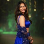Sapthami Gowda Instagram - Thank you @chittaramedia for the award and the best and most pleasant surprise of getting my Pappa on stage ❤️🧿 And I shall always be thankful and grateful to @rishabshettyofficial sir, @hombalefilms and to the entire team of Kantara 🥰❤️🧿 Styling @tejukranthi @kalasthreebytejaswinikranthi Outfit @niharikavivek Accessories @sunrisesilversmiths 📸 @pradeepmachar Celebrity coordinate @prakashchittara