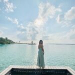 Sapthami Gowda Instagram - Paradise fosho 🏝️🌊☀️❤️🧿 @holidayinnresortmaldives ! Book your stay and vacations @adventurous_hodophiles #hereatkandooma #ihg #kandooma Holiday Inn Resort Kandooma Maldives