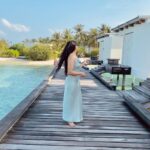 Sapthami Gowda Instagram - Paradise fosho 🏝️🌊☀️❤️🧿 @holidayinnresortmaldives ! Book your stay and vacations @adventurous_hodophiles #hereatkandooma #ihg #kandooma Holiday Inn Resort Kandooma Maldives