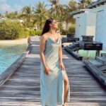 Sapthami Gowda Instagram - Paradise fosho 🏝️🌊☀️❤️🧿 @holidayinnresortmaldives ! Book your stay and vacations @adventurous_hodophiles #hereatkandooma #ihg #kandooma Holiday Inn Resort Kandooma Maldives