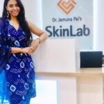 Sapthami Gowda Instagram - Having been an ardent fan of maintaining a consistent skincare routine, I am thrilled to start my journey with Dr. Jamuna Pai’s SkinLab. Having catered to various skincare based services and well trained professionals who provide an in-depth understanding of each treatment, there’s nothing more satisfying that seeing great results to your queries. Thank you @rajathi.kalimuthan for your incredible hospitality, giving me a complete understanding of SkinLab and the treatments available at the clinic. It was lovely meeting you and your talented team, and I can’t wait to share my experience with my Instagram family. Stay tuned to my journey with @skinlabindia and if you have any questions, do drop the same in comments. #skinlabbangalore @drjamunapai