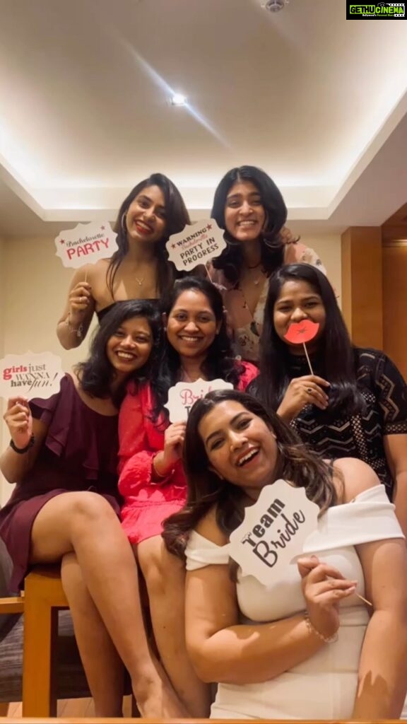 Sapthami Gowda Instagram - End of year trip for us girls 🥰🧿 Pune Part -1 🙈 The only reason for us to travel to Pune was Abi who has been there for each one of us in someway or the other to help us out 🫶🏻 Immense love and respect for all my girls who’ve turned out to be such strong independent women today ❤️🧿 Also, our dear Harshitha is soon going to get married and we wanted to do something nice for her since she’s like the nicest out of us nasty ones 😂❤️🥂 🧿🧿
