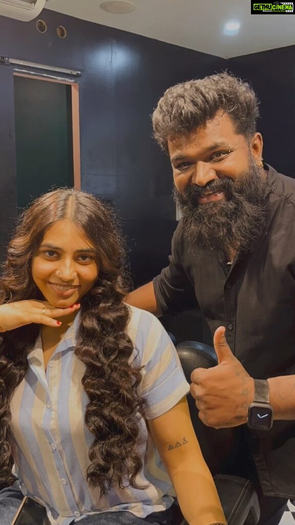 Sapthami Gowda Instagram - The fun time at the studio while @sapthami_gowda spreads her charm ! It’s never a dull moment with you around ! . . Styling @tejukranthi Photography @mayarthaproductions Video edited by @khushi_jagadisha Outfit @lathaputtanna . . #kaanthara #sapthamigowda