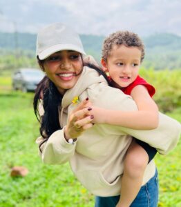 Sapthami Gowda Instagram - Pic 1 : Chinni on chinni ❤️
Pic 2 : Chinni giving hoova to chinni 🌻 
Pic 3 : Fun day out for 2 chinni’s 🎈

Just a chikku chinni story ! 

No dristhi for the chikku chinni, please🧿🧿🧿🧿🧿