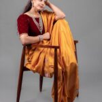 Sapthami Gowda Instagram – ಬೆಳದಿಂಗಳು ❤️🧿

Styling and saree @tejukranthi
Assistant styling @khushi_jagadisha
Blouse @savitha_reddy @sandhyakiranreddy_official 
Photography @mayarthaproductions 
Makeup @makeupbyshwethamahadev 
Accessories @abarantimelessjewellery Mayartha Productions