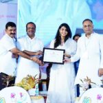 Sapthami Gowda Instagram – ಹೆಣ್ಣು ಮಕ್ಕಳ ಸ್ವಚ್ಛತೆ ಹಾಗೂ ಸುರಕ್ಷತೆಯ ಹಿತದೃಷ್ಟಿಯಿಂದ ಶುಚಿ ಯೋಜನೆಯಡಿ, “ನನ್ನ ಮೈತ್ರಿ ಮುಟ್ಟಿನ cup” ಉಚಿತ ವಿತರಣಾ ಕಾರ್ಯಕ್ರಮ. 

So grateful to be the ambassador of such an amazing initiative taken by the Health department of our Karnataka State government to distribute free menstrual cups and to also raise awareness about it among both the children and the parents🙏🏻☺️ 

🧿