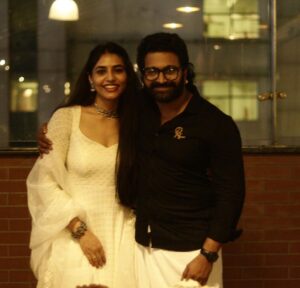 Sapthami Gowda Instagram - Happy birthday, @rishabshettyofficial sir 👯‍♀️☺️

May you soar and reach greater heights and break all kinds of ceilings with your pure grit,determination and the passion you have towards cinema. 
Wishing you a more successful year filled with joy, love and peace 😇🤗

No amount of thanks in the world can suffice how grateful I am to have been given an opportunity to have worked along with you and to be directed by you. 
Thank you for Kantara and for all the learning I got to do whilst being on the sets 🥰🧿
