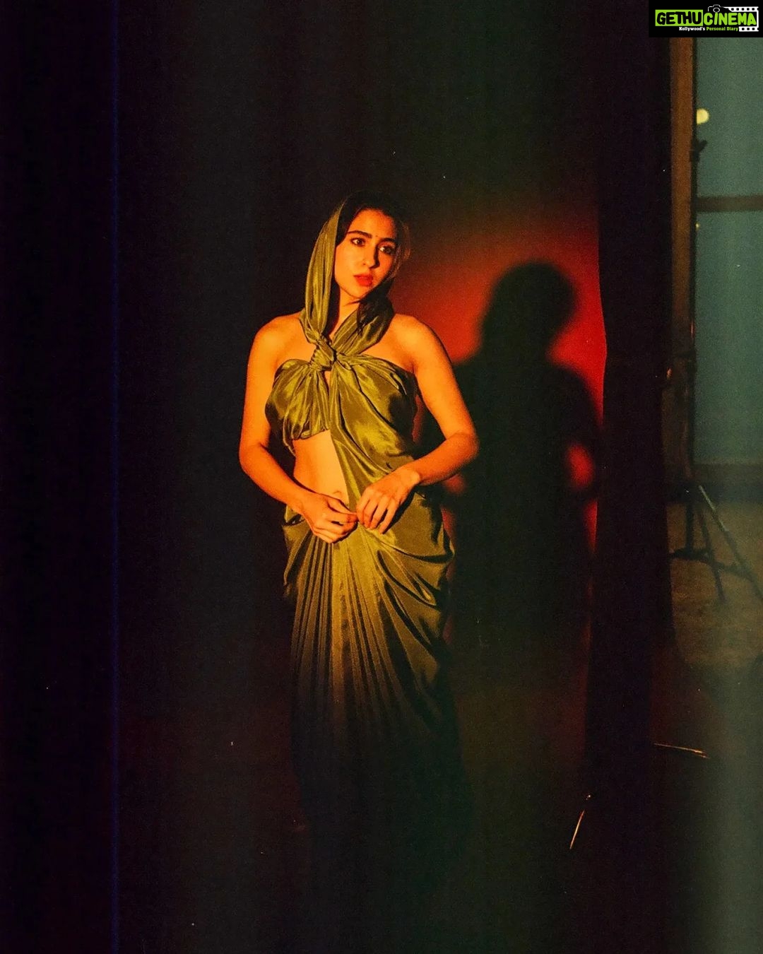 Sara Ali Khan Instagram - Go behind the scenes with #SaraAliKhan (@saraalikhan95) on the sets of her digital cover shoot with #VogueIndia. At the link in bio read as the 27-year-old talks about navigating the busiest time of her career and being grateful for a chock-full shoot schedule. Photographer & Junior Designer: Shagun Jangid (@shagun_jangid) Fashion Director & Head of Editorial Content: Megha Kapoor (@meghakapoor) Fashion Associate: Manglien Gangte (@manglien) Words by: Sadaf Shaikh (@sadaf_shaikh) Art Director: Aishwaryashree (@aishwaryashree) Makeup Artist: Mitesh Rajani (@miteshrajani) (@featartists) Hair Stylist: Justine Rae Mellocastro (@jrmellocastro) Digital Editor: Sonakshi Sharma (@sonakshiisharrma) Bookings Editor: Savio Gerhart (@gerhartsavio) Entertainment Director: Megha Mehta (@magzmehta) Entertainment Editor: Rebecca Gonsalves (@rebeccagon2) Location courtesy: St. Regis Mumbai, Zenith Party Suite (@stregismumbai) (@penthousestregismumbai) Penthouse