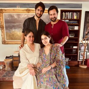 Sara Ali Khan Instagram - Happy Raksha Bandhan 🥰🥰🥰