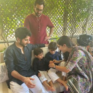 Sara Ali Khan Instagram - Happy Raksha Bandhan 🥰🥰🥰