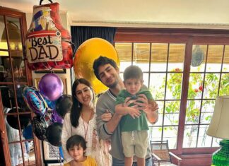 Sara Ali Khan Instagram - Happiest Birthday to my dearest Abba 🥰🥰🥰