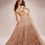 Sara Ali Khan Instagram – Glam for the Gram 💁🏻‍♀️🎟️📸