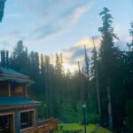 Sara Ali Khan Instagram – Q: Where and How can we find peace? ☮️💟🤍
A: Everywhere. Just look within 🙏🏻🤲👶🏞️