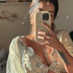 Sara Gurpal Instagram - 1-2 or 3????