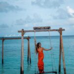 Sara Gurpal Instagram - Kitni sundar hai yaaar ye !!! Dress b @thessarasshop Maldives Islands
