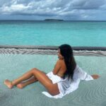 Sara Gurpal Instagram – #Sarakehndi where you from????.
.
.
.📍 @thestandardmaldives Maldives