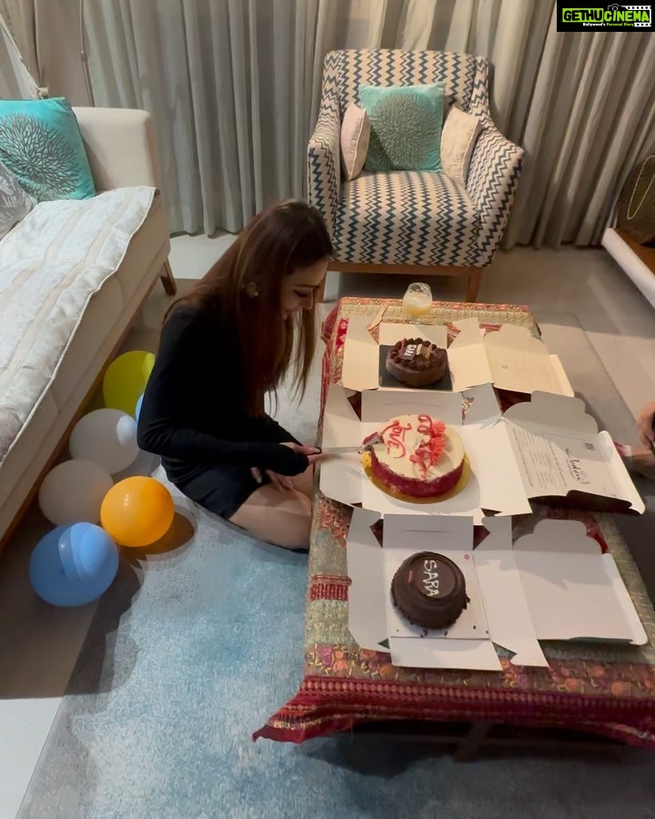 Sara Khan - 62.5K Likes - Thank you guys for all your lovely birthday wishes ❤️