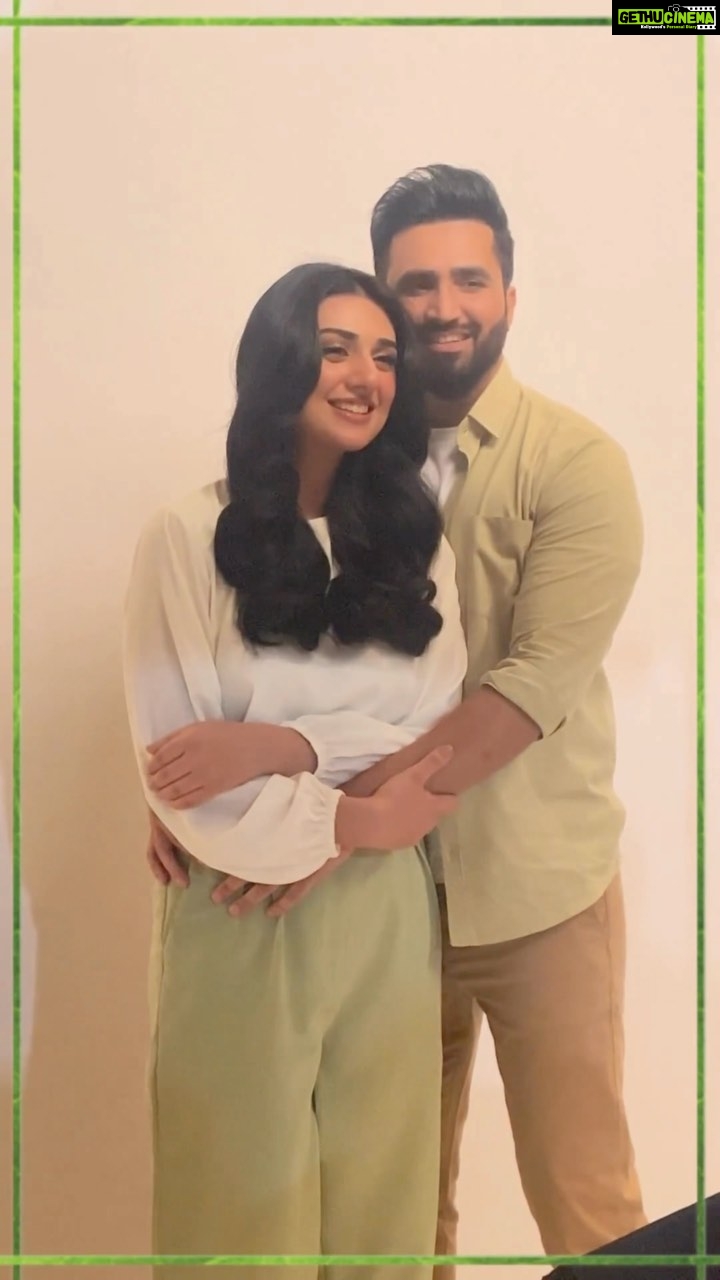 Sarah Khan Instagram - Lights..camera…stay tuned for the action! @garnierpakistan