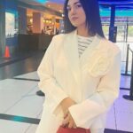 Sarah Khan Instagram - ♥️ London, Uk