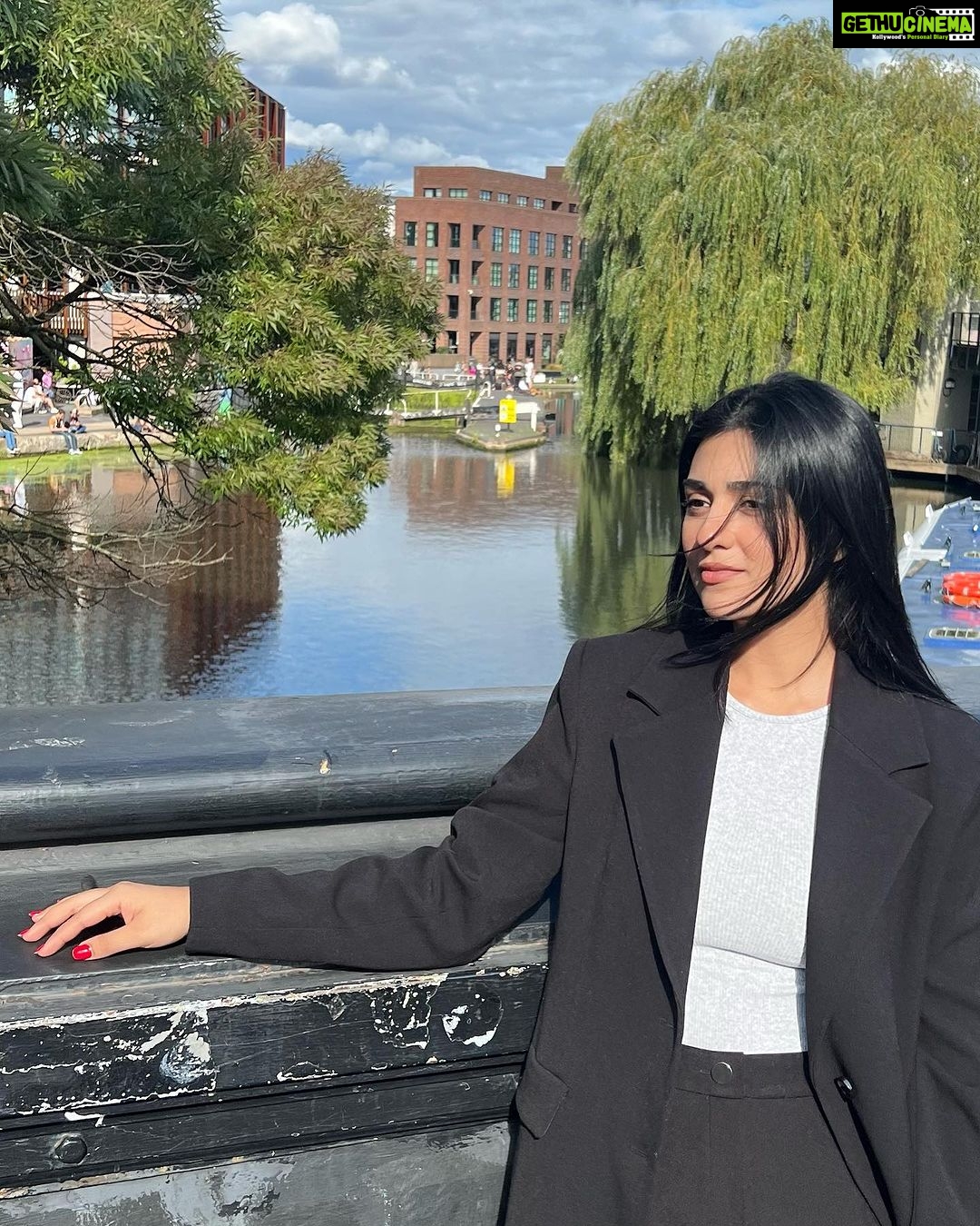 Sarah Khan Instagram - 💕 Candem Market, London