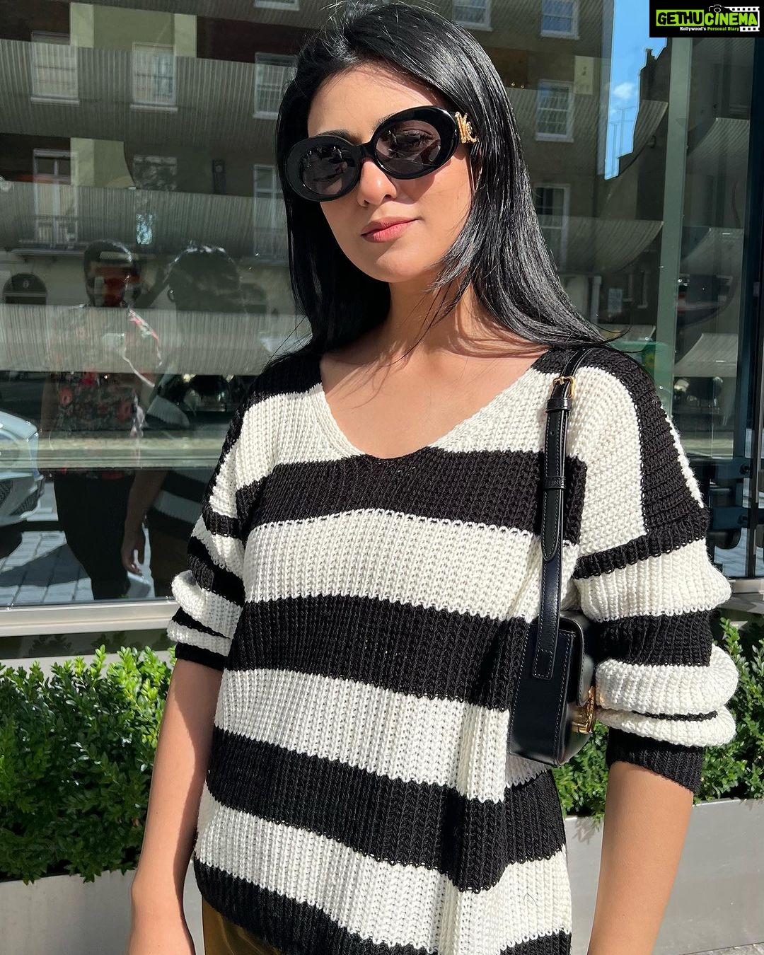 Sarah Khan Instagram - London 🇬🇧💕 The Berkeley